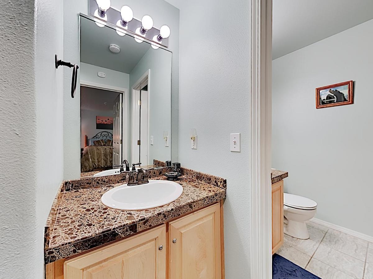 New Listing! Bay-View Beauty With Private Balcony Condo Lincoln City Exteriér fotografie